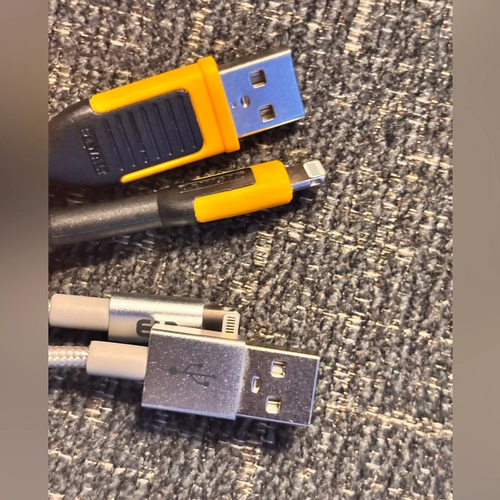 2 USB Charging Cables iPhone 14 and younger